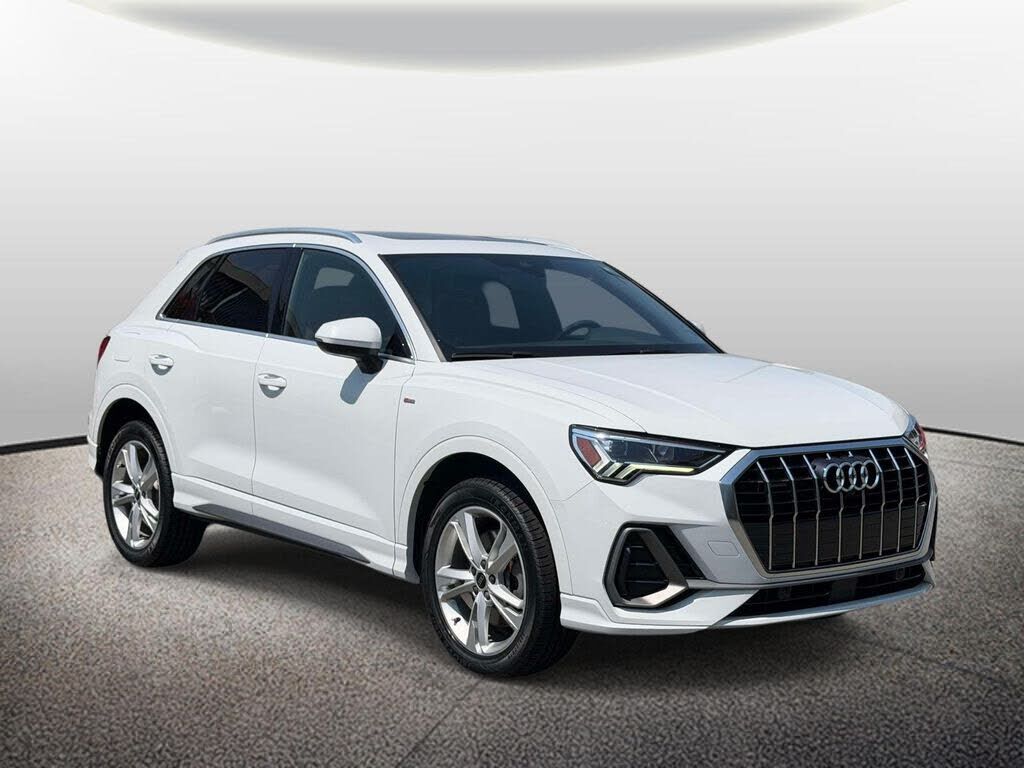 2023 AUDI Q3
