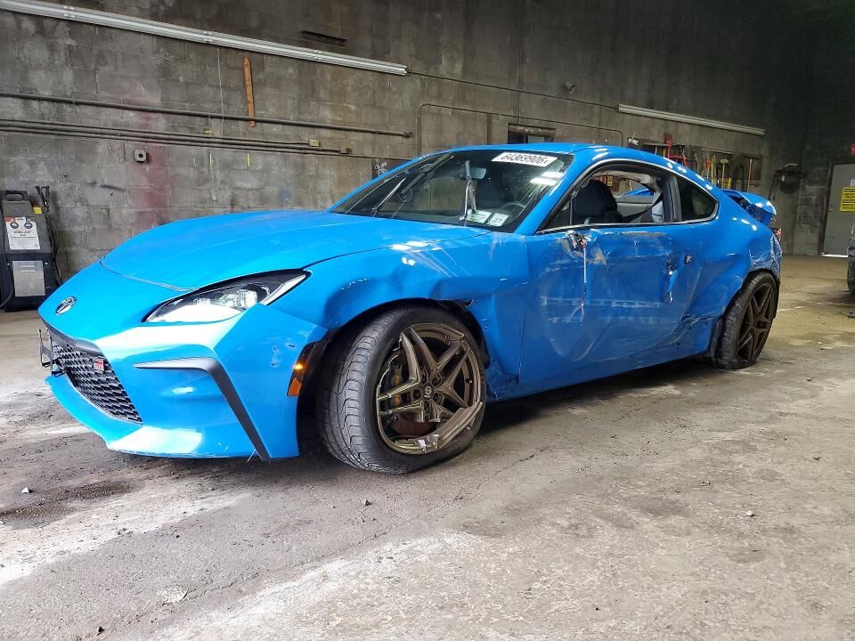 2023 TOYOTA GR86