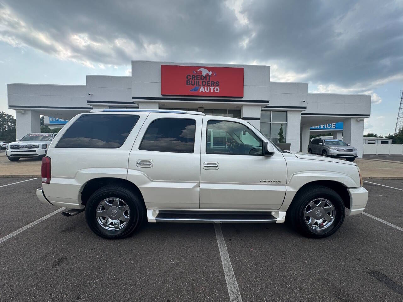 2004 CADILLAC Escalade