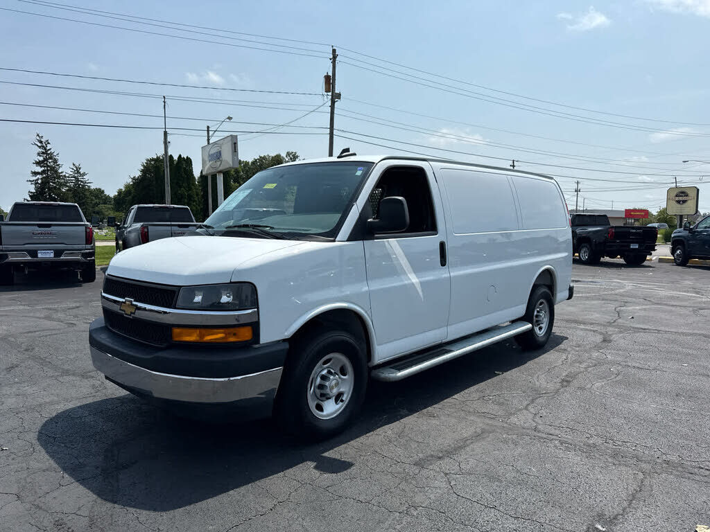 2025 CHEVROLET Express