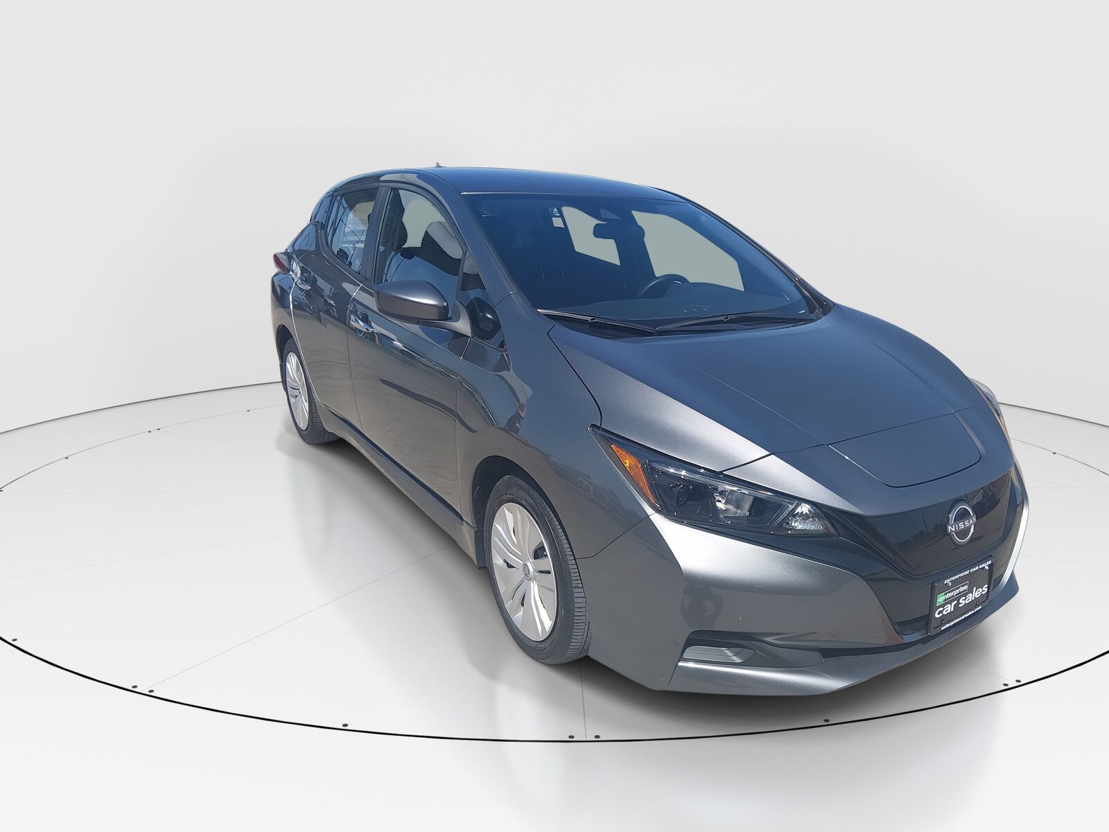 2025 NISSAN Leaf