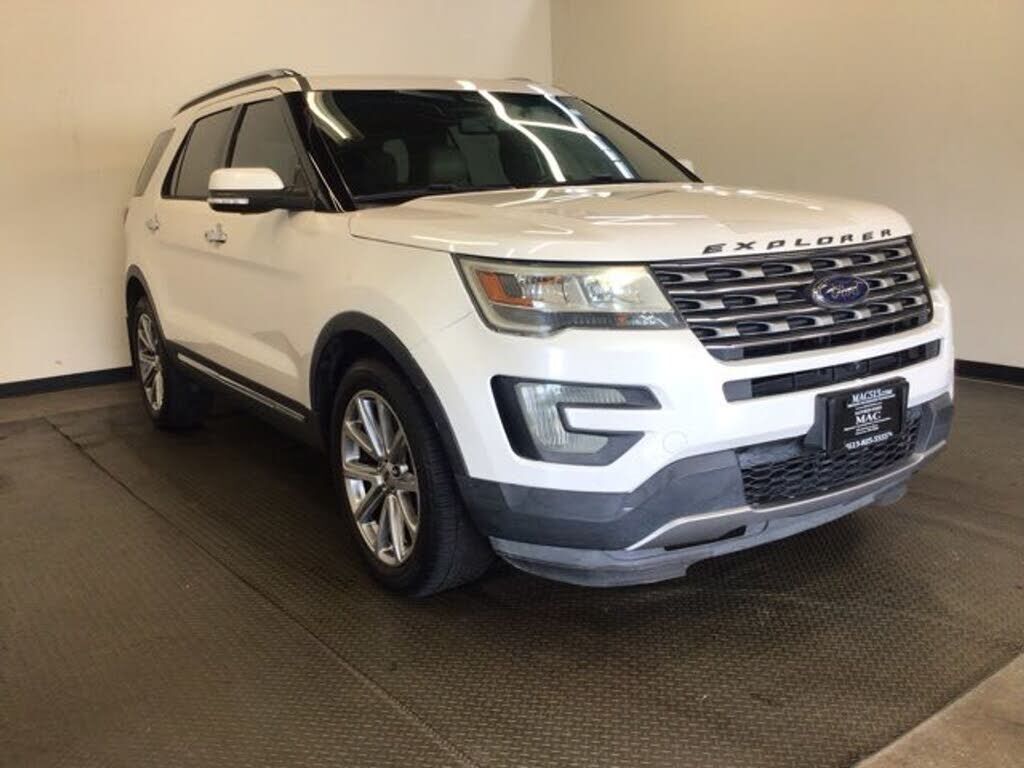 2017 FORD Explorer