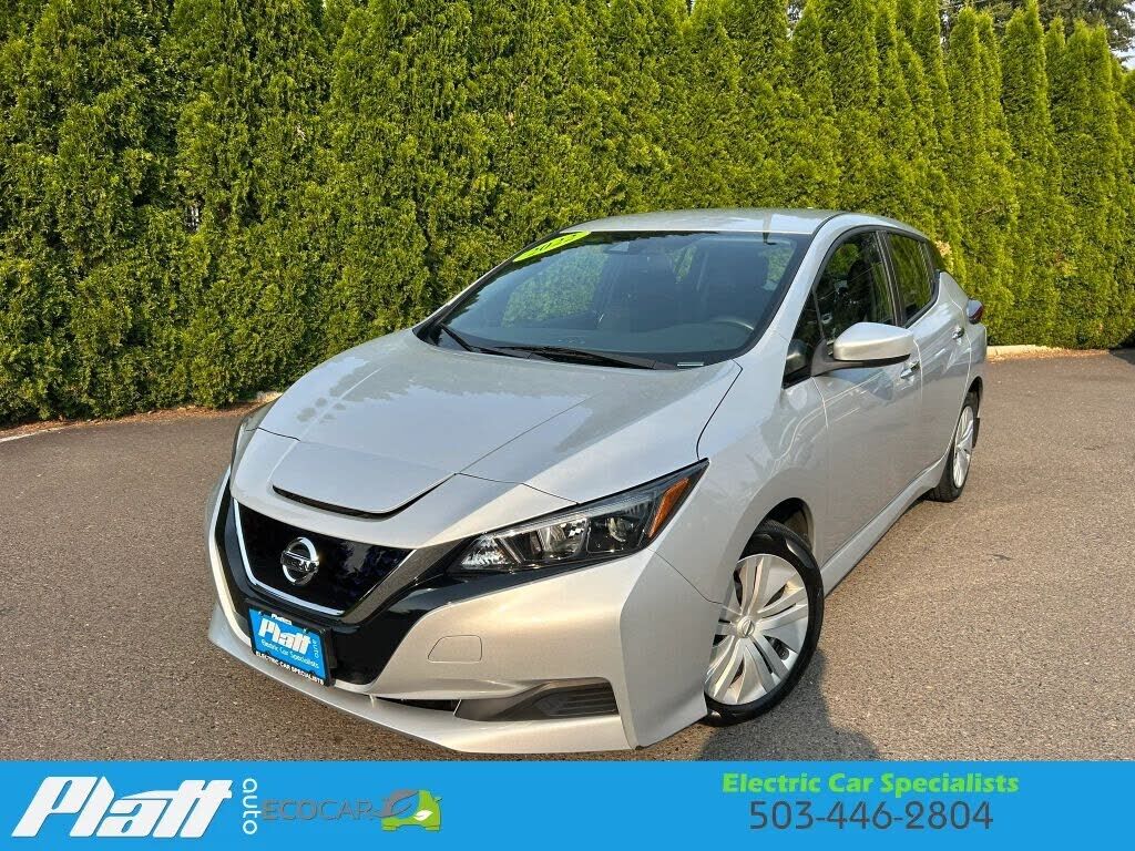 2022 NISSAN Leaf