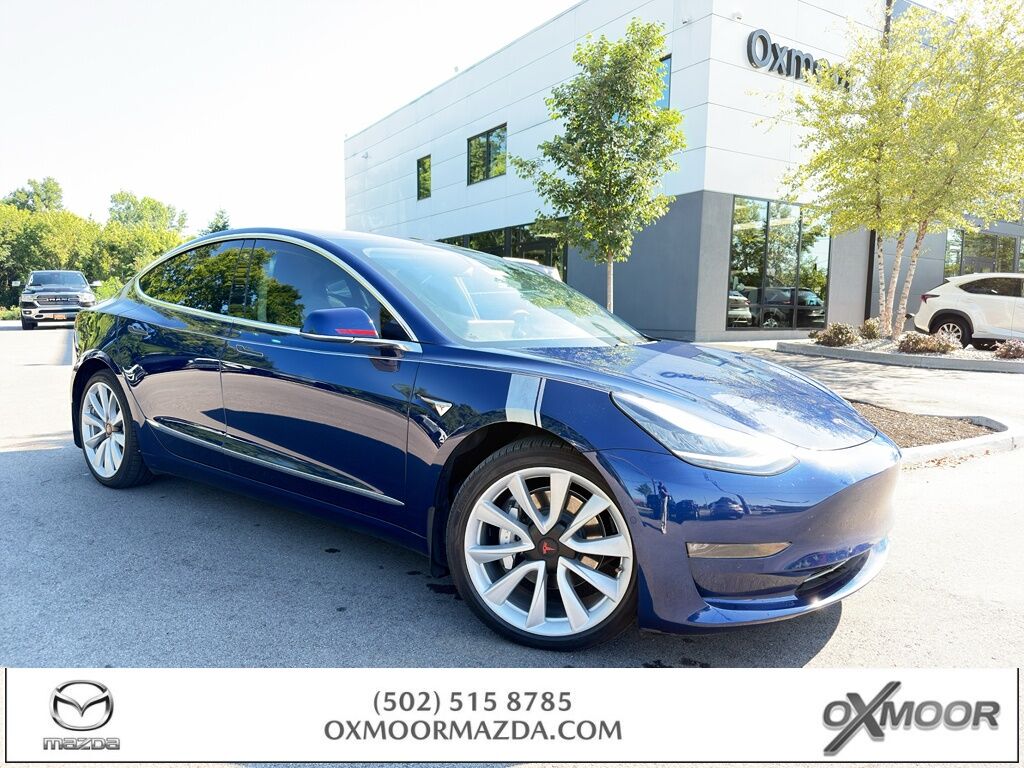 2018 TESLA Model 3