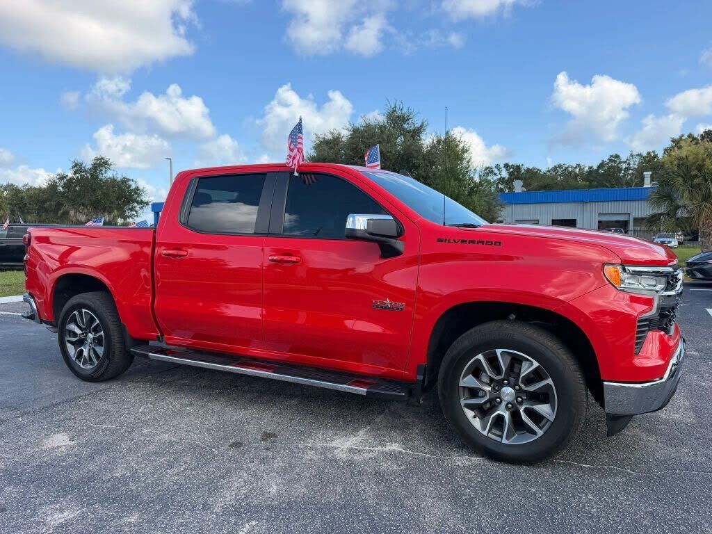 2023 CHEVROLET Silverado