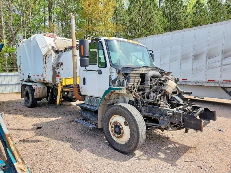 2010 INTERNATIONAL SA625