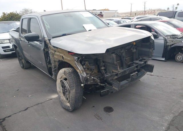 2022 NISSAN Frontier