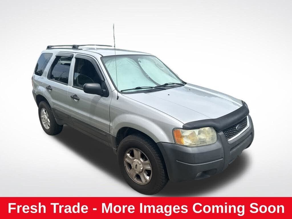 2004 FORD Escape