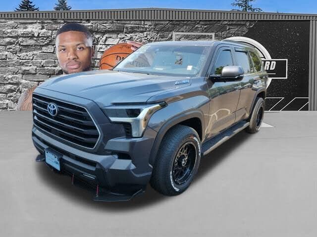 2024 TOYOTA Sequoia