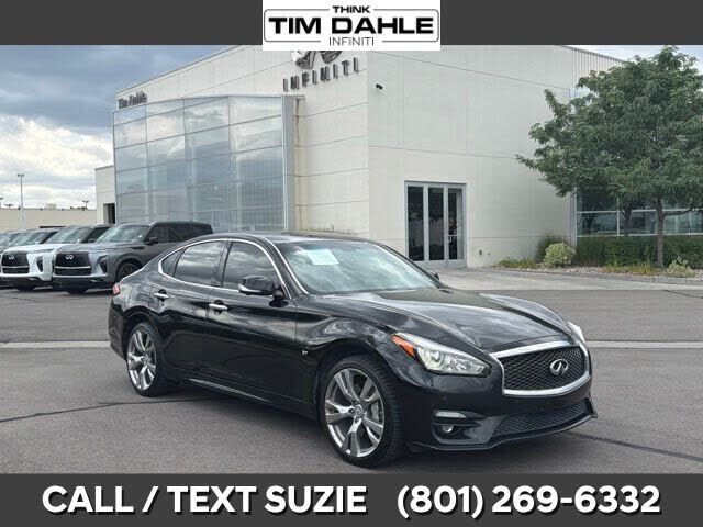 2016 INFINITI Q70