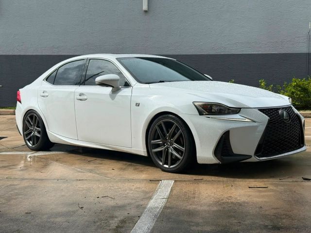 2017 LEXUS IS