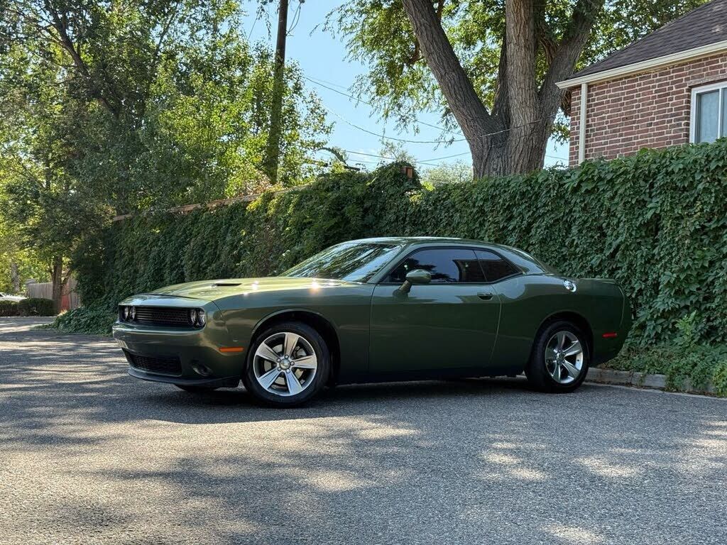 2022 DODGE Challenger