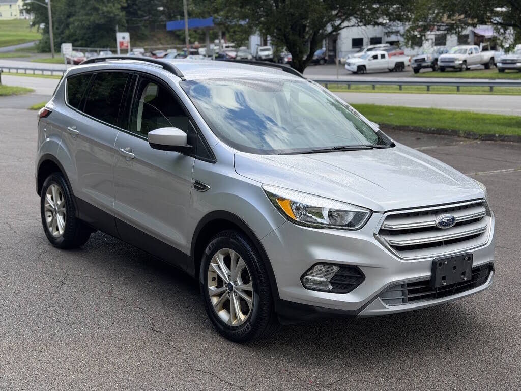 2018 FORD Escape