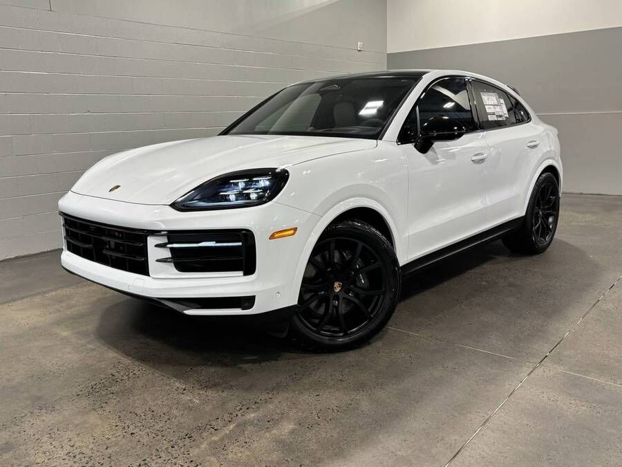 2026 PORSCHE Cayenne