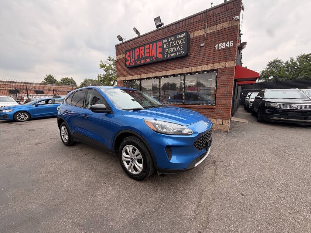 2021 FORD Escape