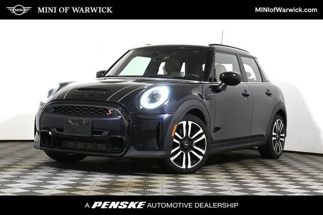 2024 MINI Hardtop