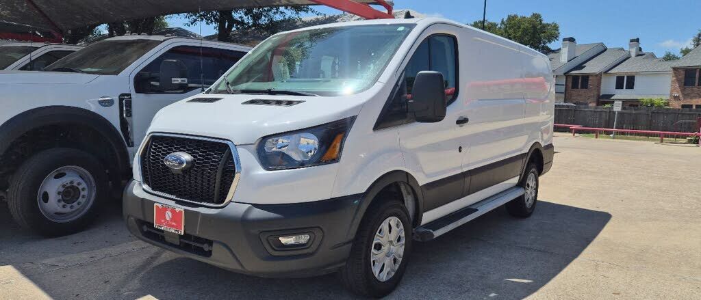 2025 FORD Transit