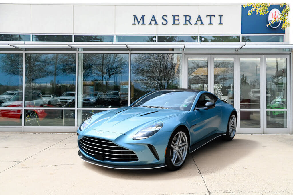 2025 ASTON MARTIN Vantage