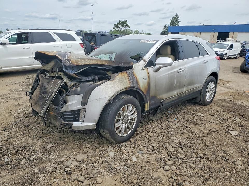 2018 CADILLAC XT5