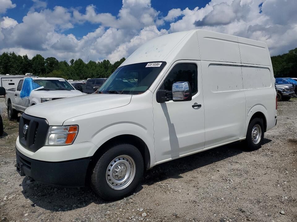 2015 NISSAN NV