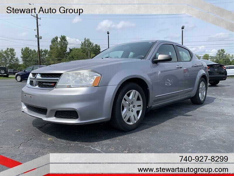 2013 DODGE Avenger