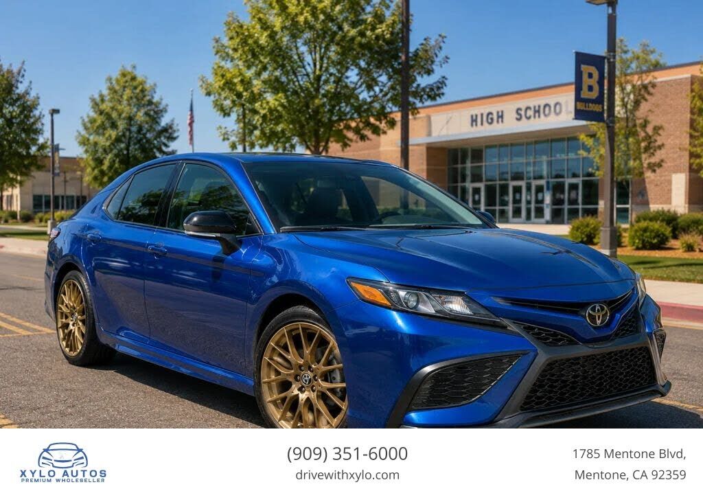 2024 TOYOTA Camry