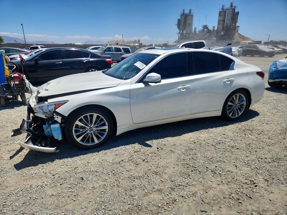 2023 INFINITI Q50