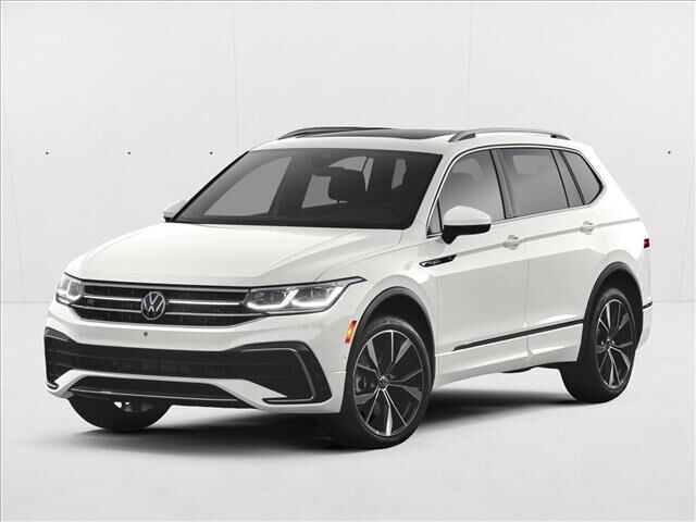 2022 VOLKSWAGEN Tiguan