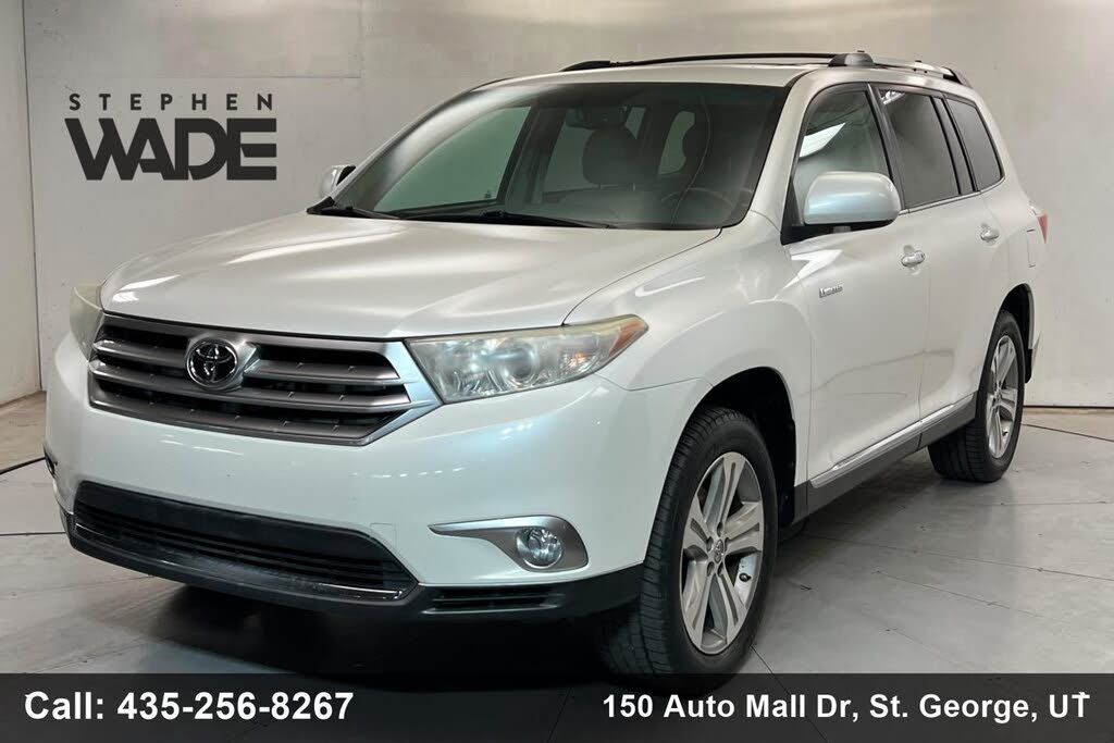 2013 TOYOTA Highlander
