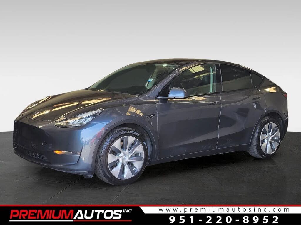 2021 TESLA Model Y