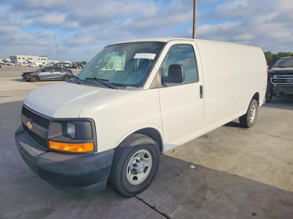 2017 CHEVROLET Express