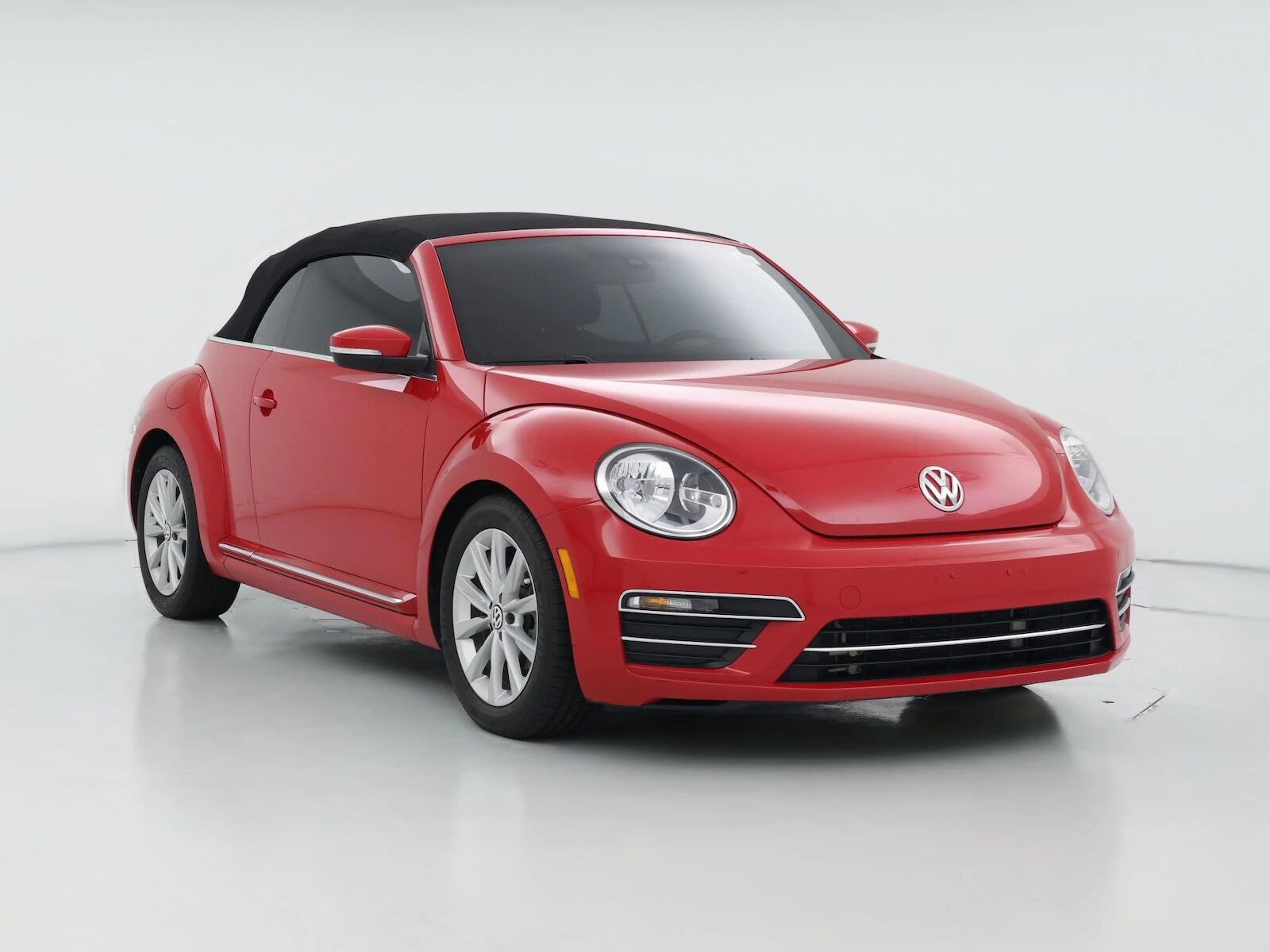 2018 VOLKSWAGEN Beetle
