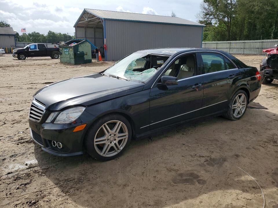 2010 MERCEDES-BENZ E-Class
