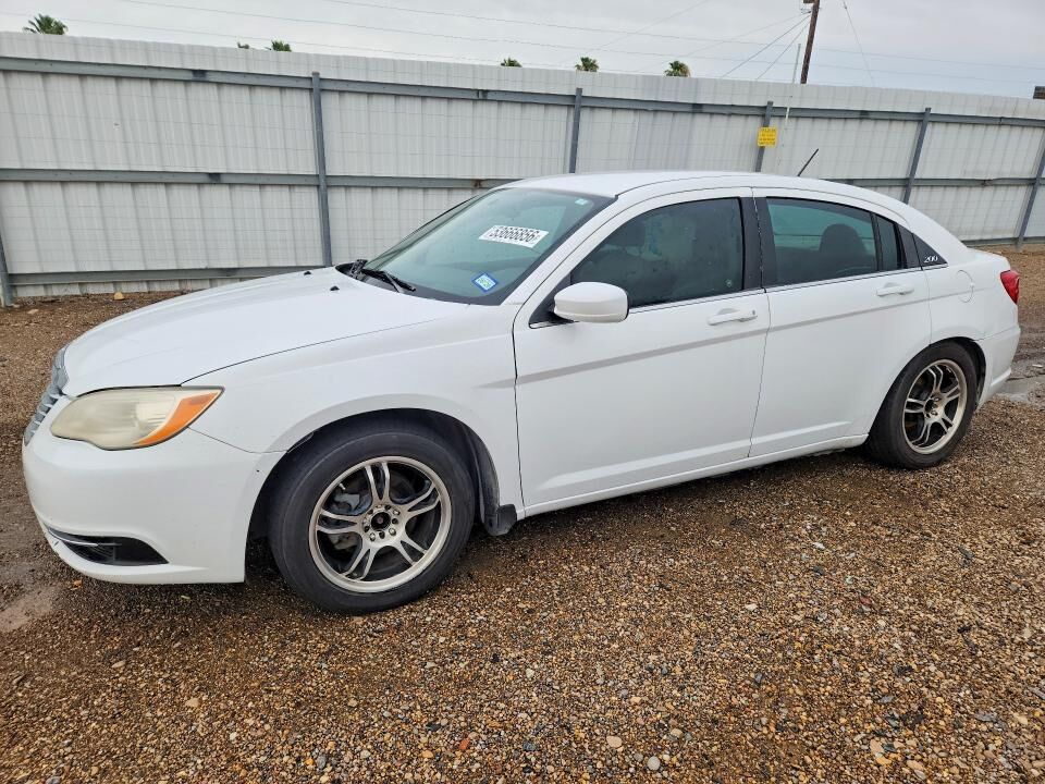2014 CHRYSLER 200