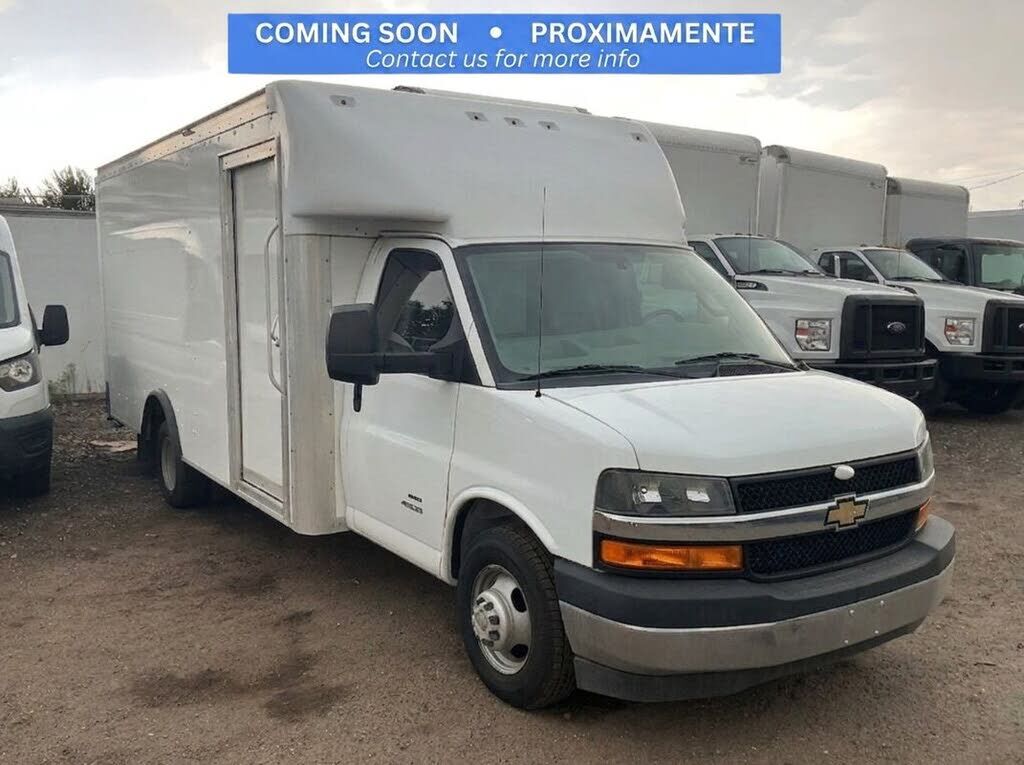 2022 CHEVROLET Express