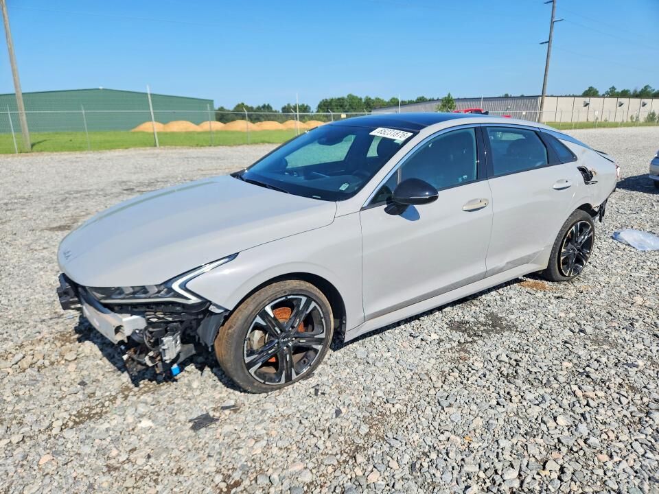 2022 KIA K5