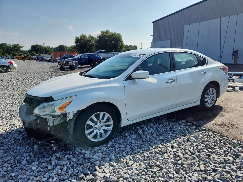 2015 NISSAN Altima