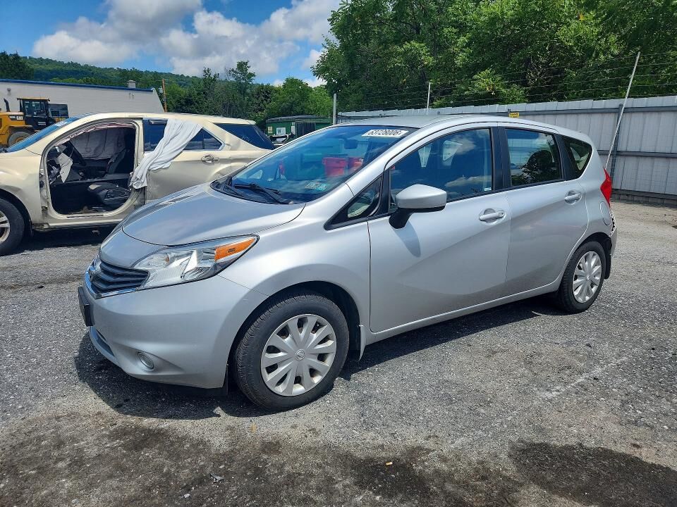 2016 NISSAN Versa
