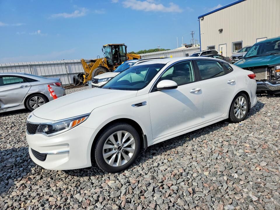2018 KIA Optima