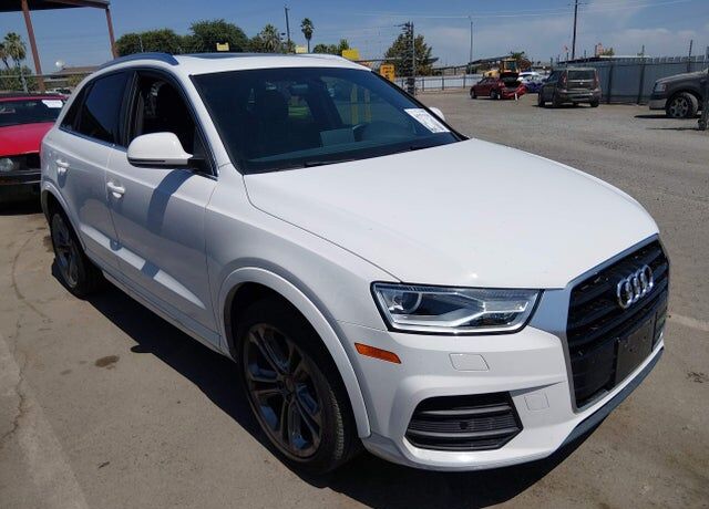 2016 AUDI Q3