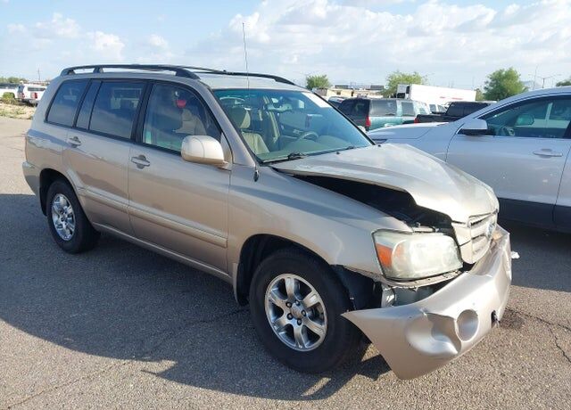 2004 TOYOTA Highlander