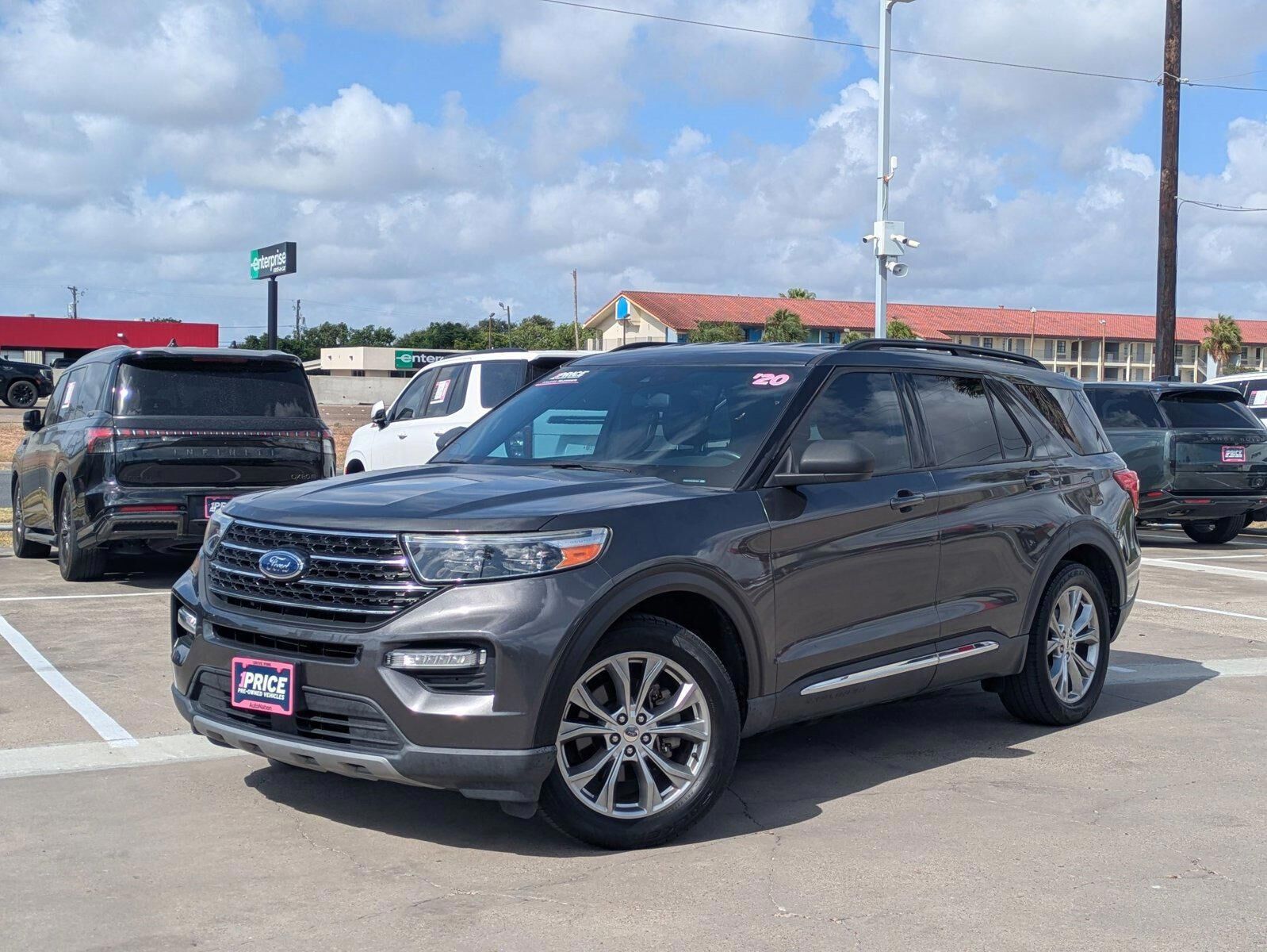 2020 FORD Explorer