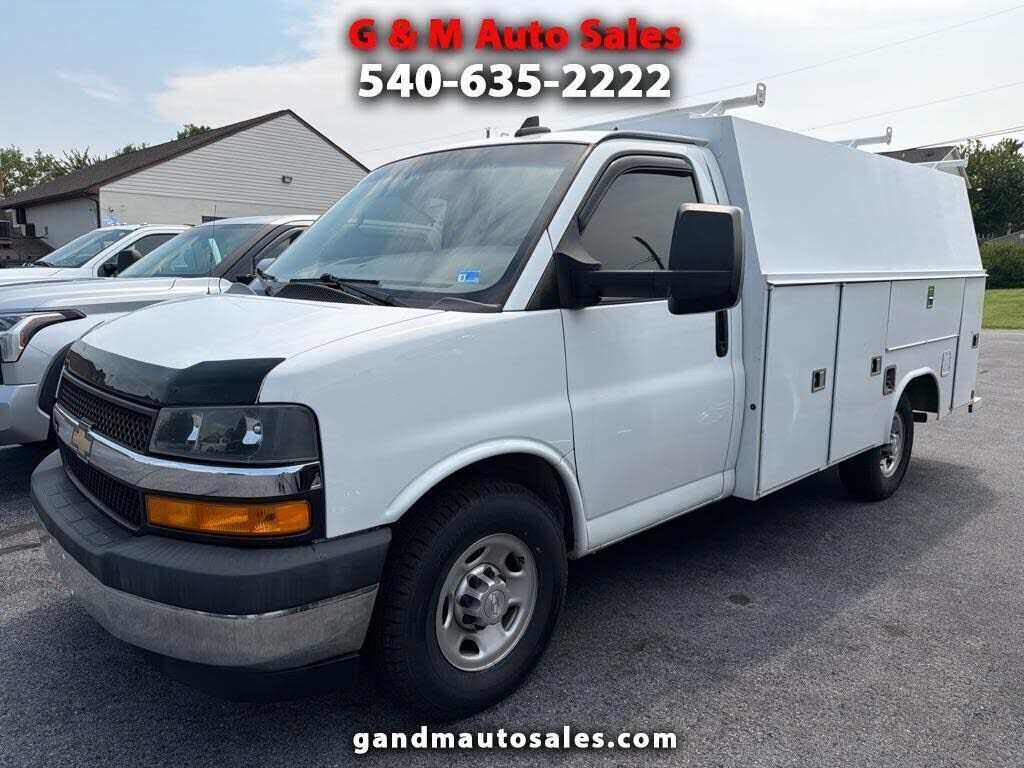 2019 CHEVROLET Express