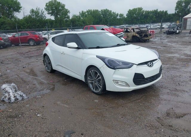 2013 HYUNDAI Veloster