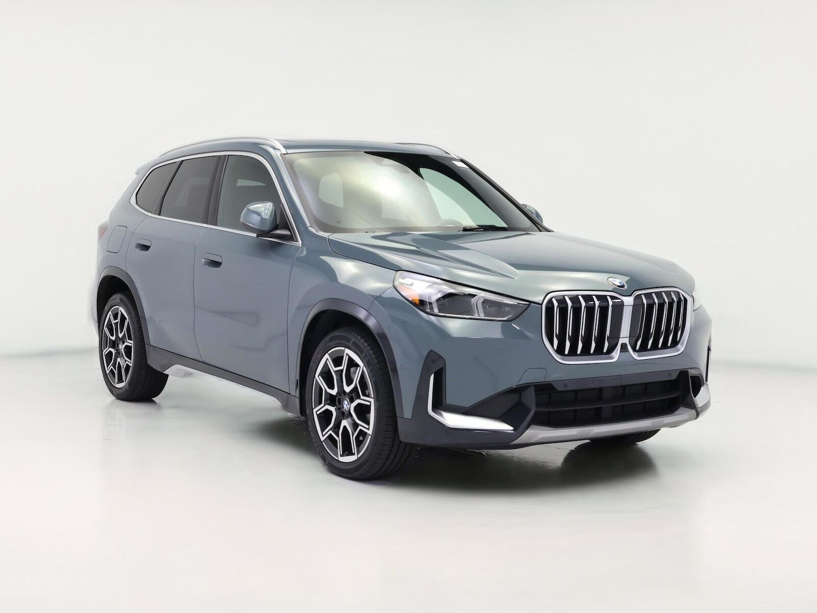 2025 BMW X1