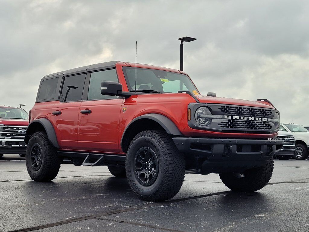 2024 FORD Bronco