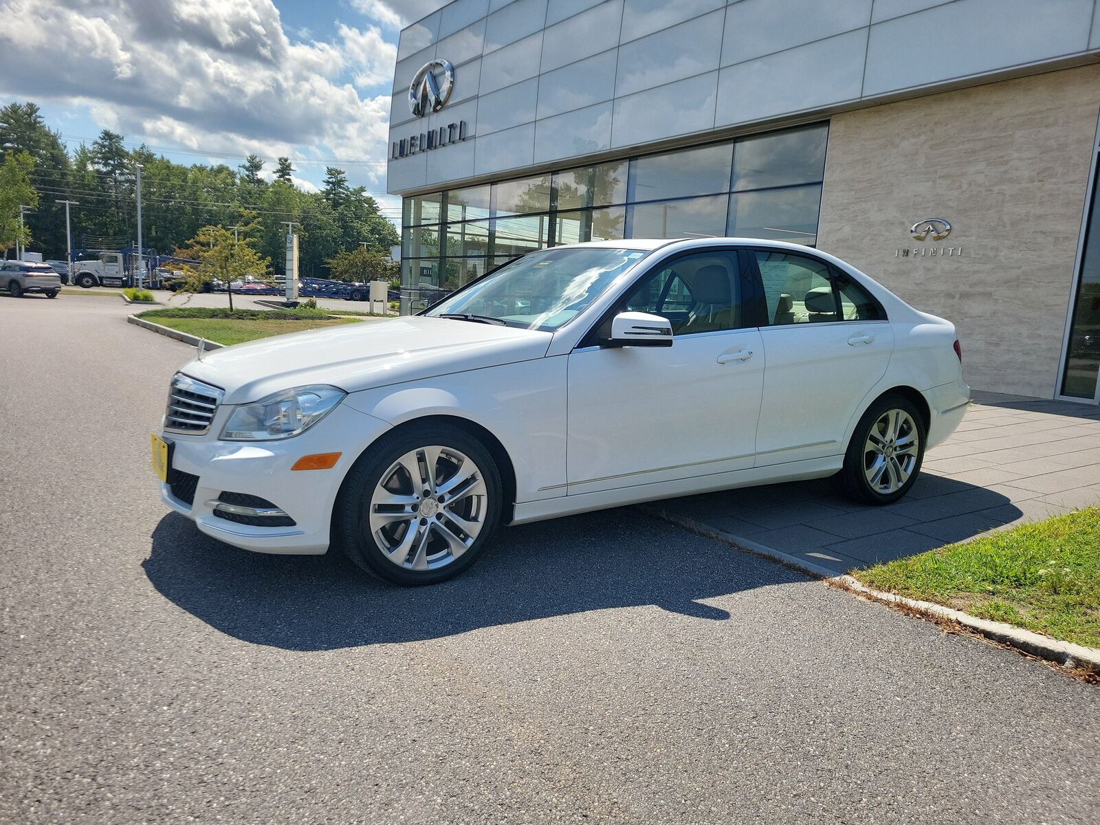 2014 MERCEDES-BENZ C-Class