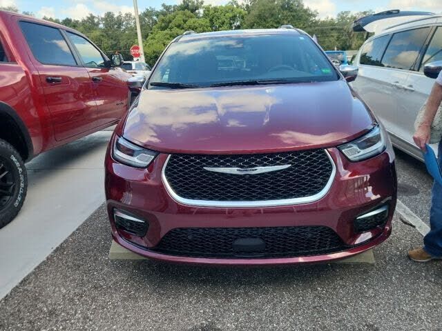 2022 CHRYSLER Pacifica
