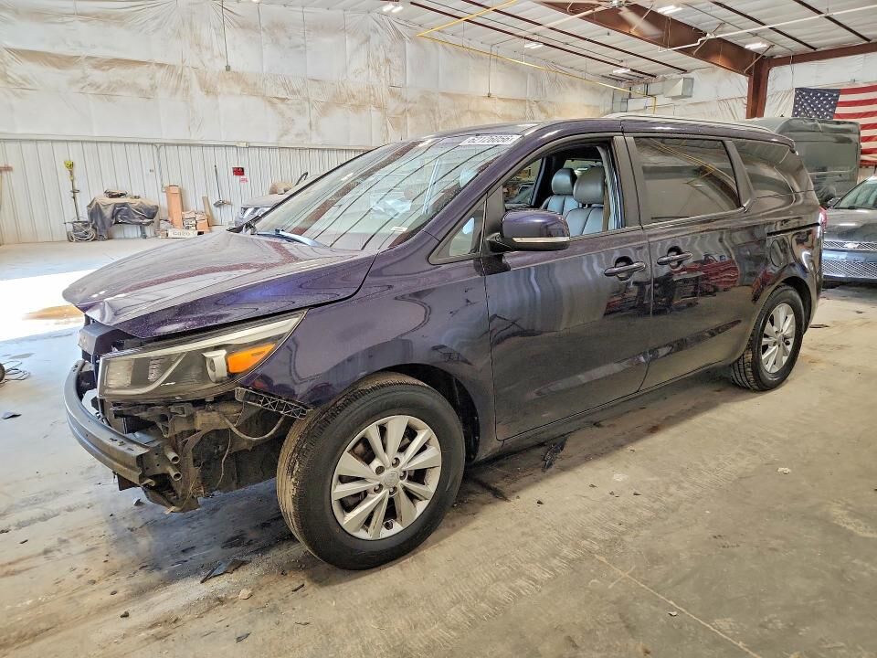 2018 KIA Sedona