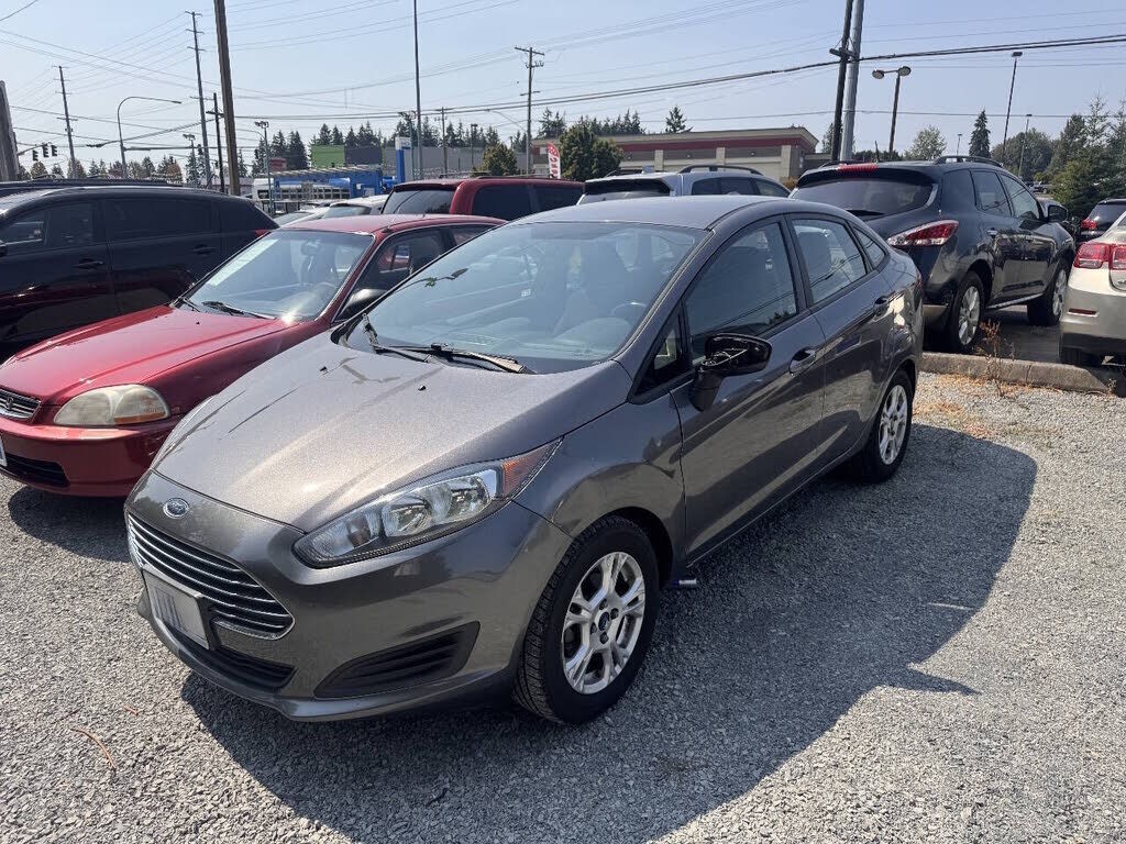 2014 FORD Fiesta